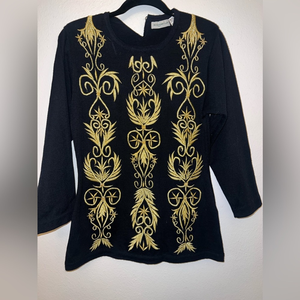 Vintage black top with gold design